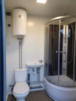 Sanitärcontainer mit Dusche – Bild 4
