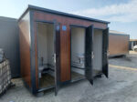 Sanitärcontainer mit 3 Türen